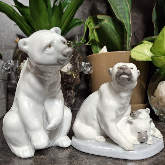 Set of 2 Lladro Polar Bears. About 5" Tall - Picture 9 of 13